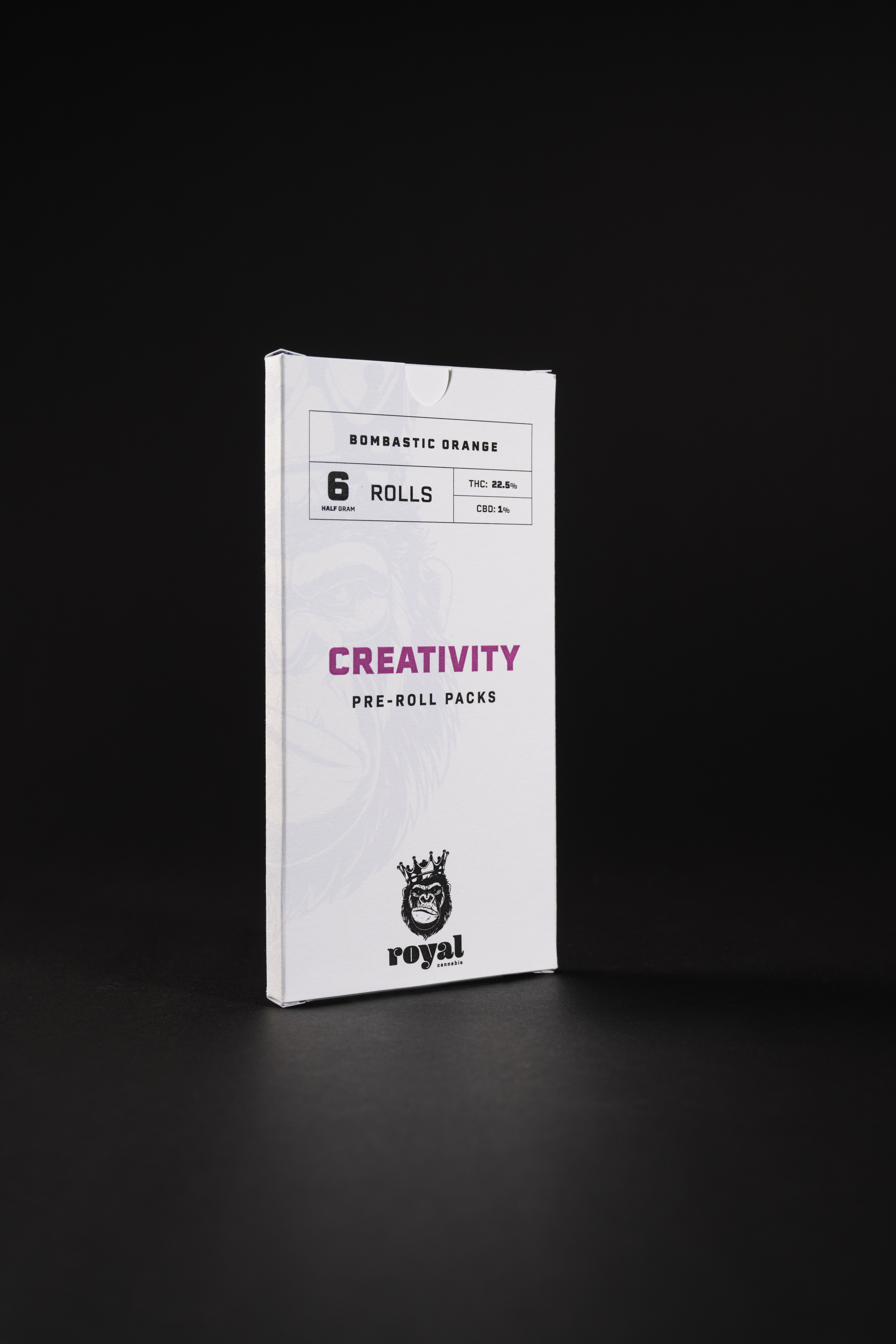 Die-cutting & folding — a raking-light detail showing the finish on a real carton.